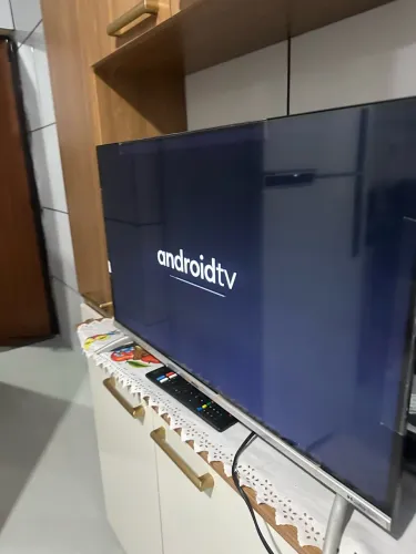 Smartv 32 semi novo no plástico