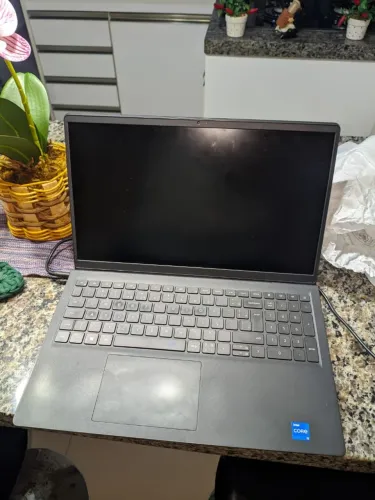 Notebook Dell Inspiron 15 - Modelo 3020 - Core i5 12@ geração - 24 gb ram + 256 ssd