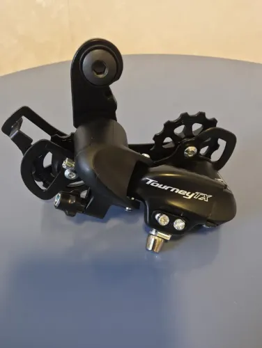 Câmbio Traseiro Shimano Tourney RD-TX800 SGS 8 / 7 Vel - NOVO