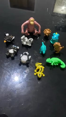 Colecionáveis Kinder ovo 