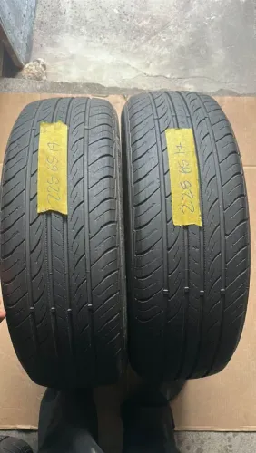 Pneus 225/65R17