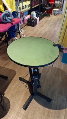 MESA HIDRÁULICA QUEQUIÉ TAMPO REDONDO GIRATÓRIO