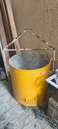Balde Içamento de Concreto Metálico Reforçado para Obra