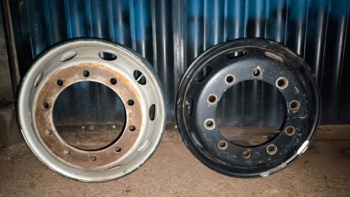 Vende-se duas rodas 295