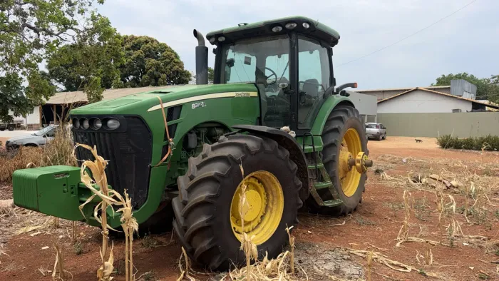 Trator joh deere 8320R 2011