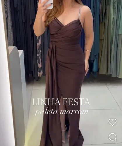 VESTIDO DE FESTA MARROM