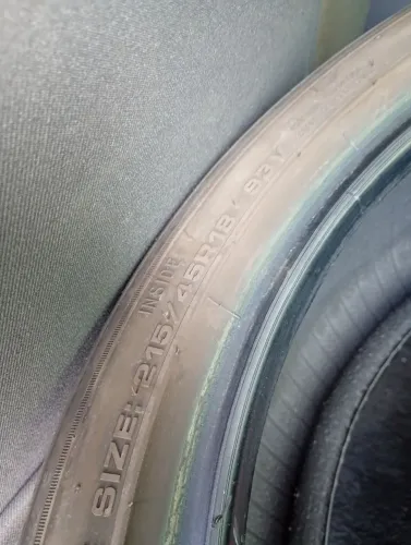 Pneu 215 / 45 R18 Aro 18 Fastback