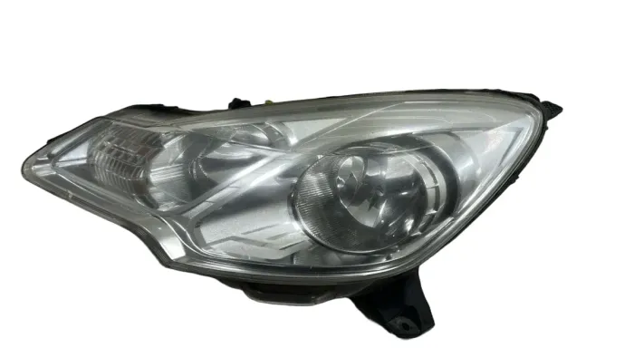 Farol Dianteiro Esquerdo C3 Citroën 16/ *0