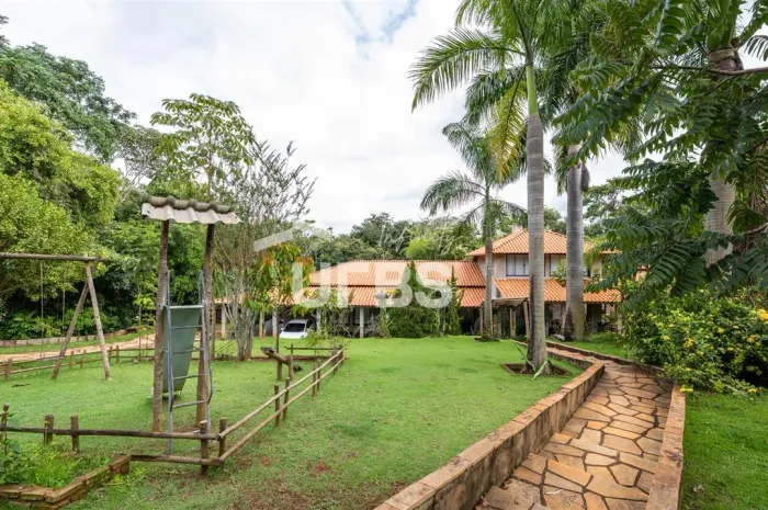Chacara 11.000,00m2 no Senador Canedo com Piscina, churrasqueira e campo de grama