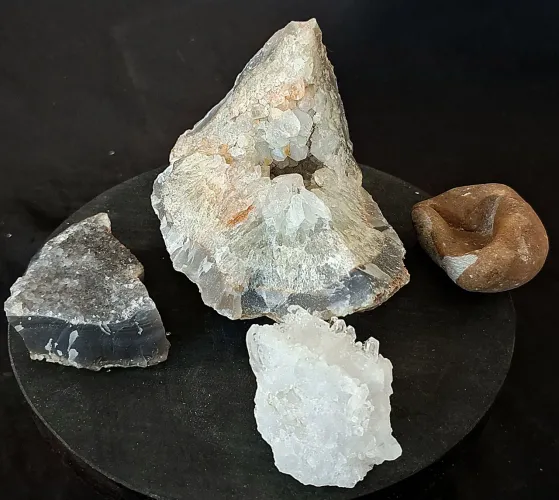 pedras coleção Ágata, cristais, cornalina 