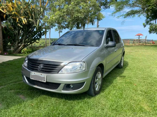 Renault Logan Expres./exp. UP Hi-flex 1.0 16V 4P 2011
