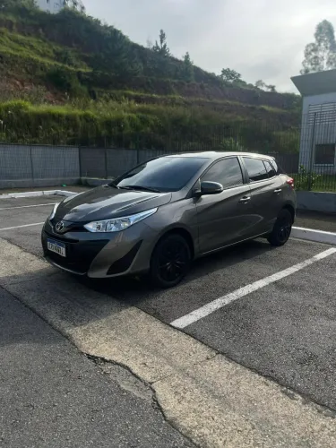 Toyota Yaris Live 1.3 Flex 16V 5P AUT 2021