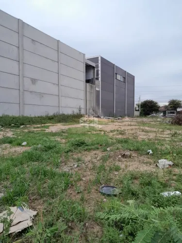 Terreno/Lote comercial no Bairro Sarandi.