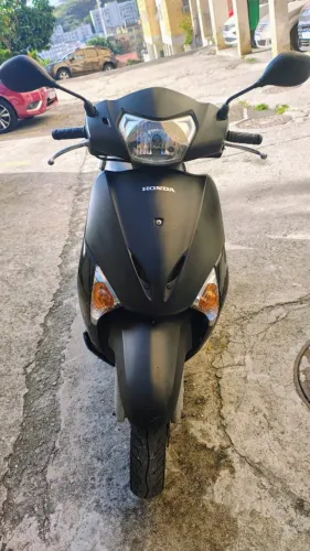 Honda Lead 110cc - De Garagem | Revisada | Documentação OK | Pronta para Transferência