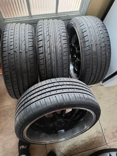 Roda aro 20 pneus novos