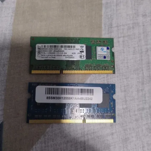 2 unidades Memória Ram 4GB - DDR3 / 1600 MHz