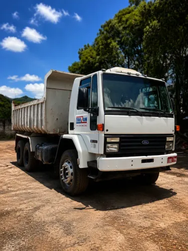 Ford Cargo 3530 - Caçamba 11m