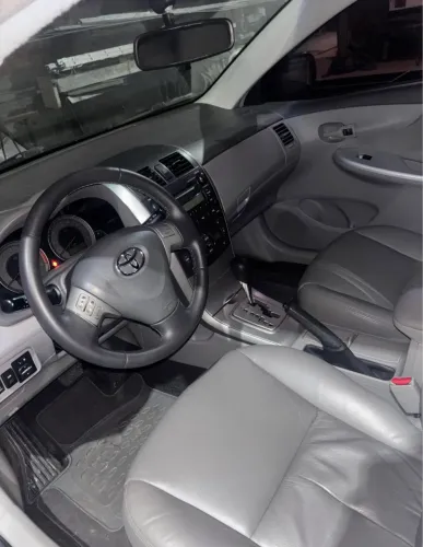 Toyota Corolla GLI 1.8 Flex 16V Aut. 2010