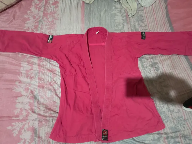 Vendo kimono . Marcar koala