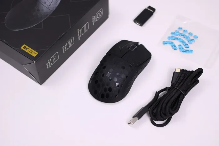 Mouse Gamer Keychron G5 8K - 43g Carbono | PAW3950 | Tri-mode | Na caixa