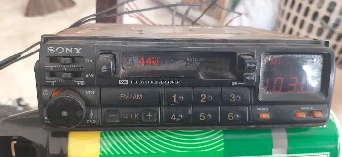 Toca fitas sony (veja modelo fumcionando)