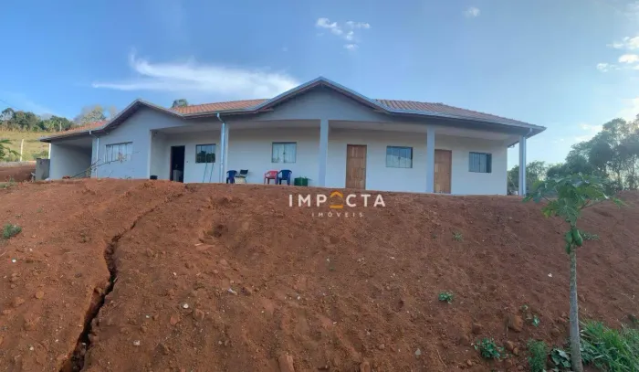 Chácara com 3 dormitórios à venda, 3000 m² por R$ 370.000,00 - Lagoa - Estiva/MG