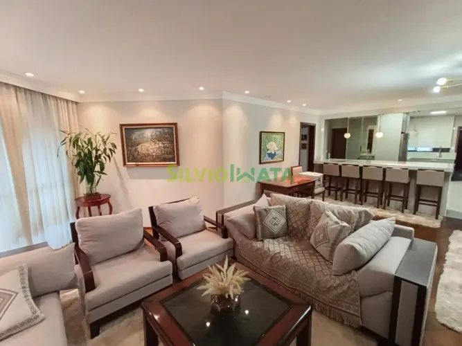 Apartamento de Alto Padrão à Venda na Zona 01 em Maringá/PR | Residencial Max Eidam | 205,
