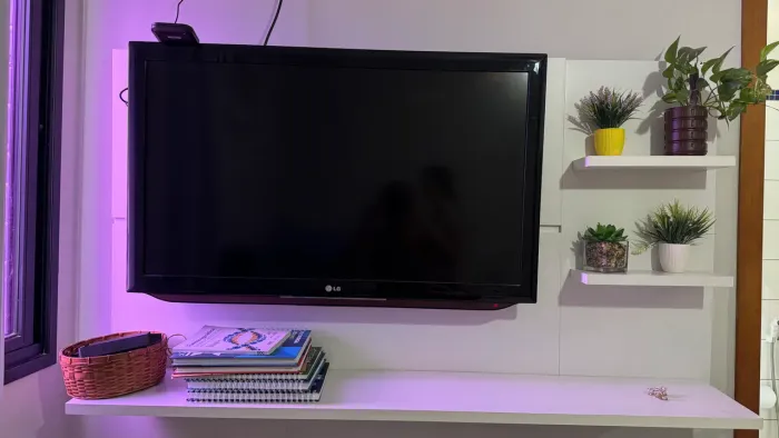 Painel de TV Branco