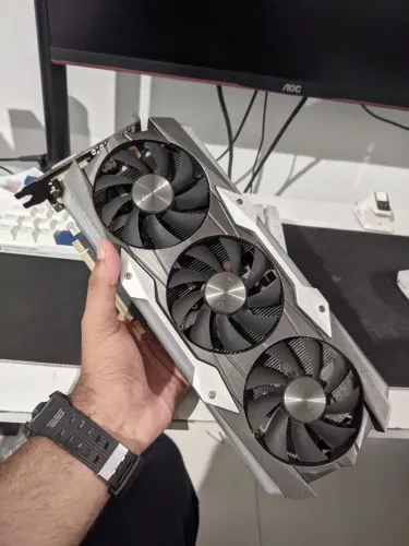 GTX 1080Ti 11Gb Zotac Amp Extreme