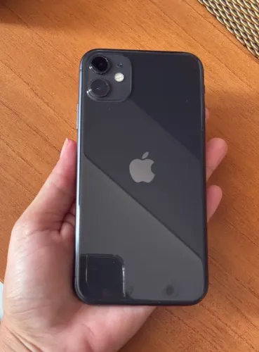 Troco iPhone 11 em vídeo game e pego outro celular como volta 