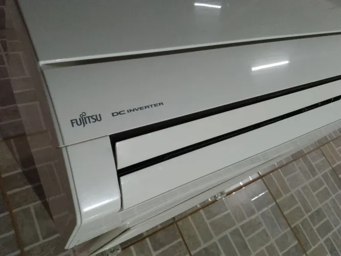 Ar condicionado Fujitsu quente frio inverter 9000 btus