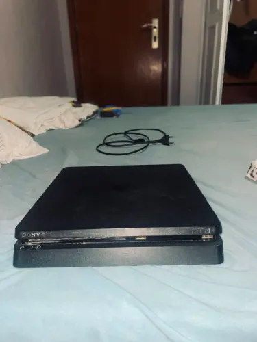 PS4 SEMI NOVO