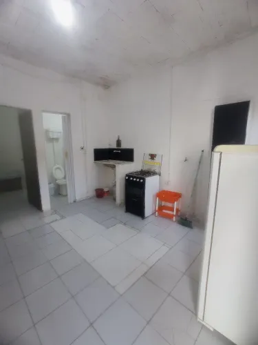 Kitnet mobiliada água, luz e internet próx aeroporto Teresina Pi