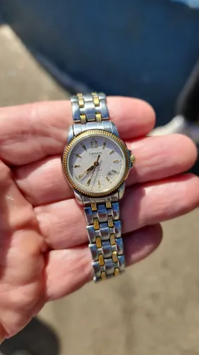 Relógio Tissot feminino automático