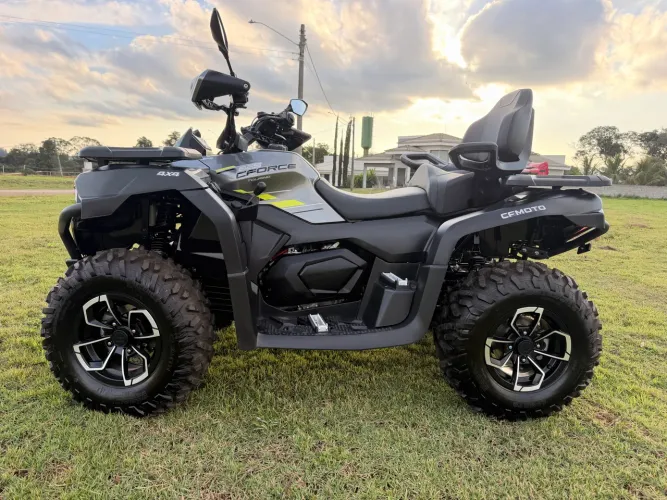 Quadriciclo Cforce CFmoto 625 touring