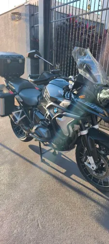 BMW Gs 1250 triplo Black 2023 com acessorios