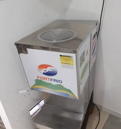 Máquina de sorveteria v16
