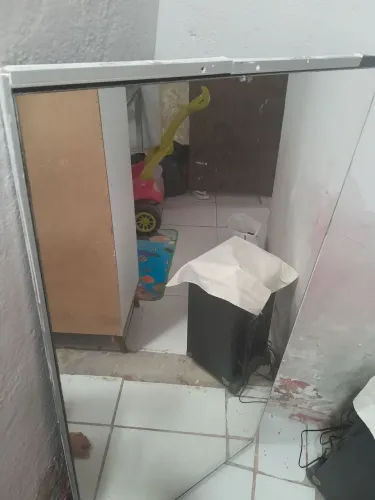 Espelho porta de guarda roupas