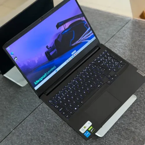 Notebook IdeaPad Gaming 3, i5 de 11ª, 8gb de RAM, placa Nvidea geforce GTX 1650, 512 SSD
