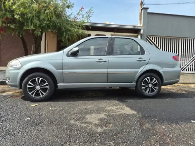 Fiat Siena EL 1.0 MPI Fire Flex 8V 4P 2011