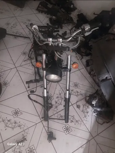 Farol Dragstar 