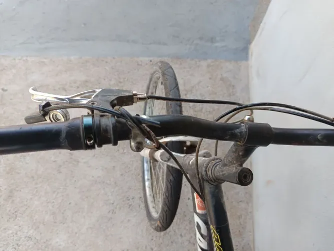 Bicicleta aro 26 leia a descrição