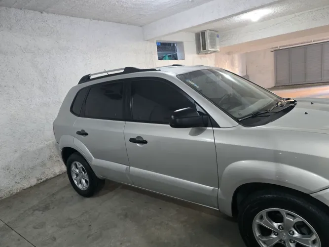 Hyundai Tucson 2.0 16V Mec. 2012