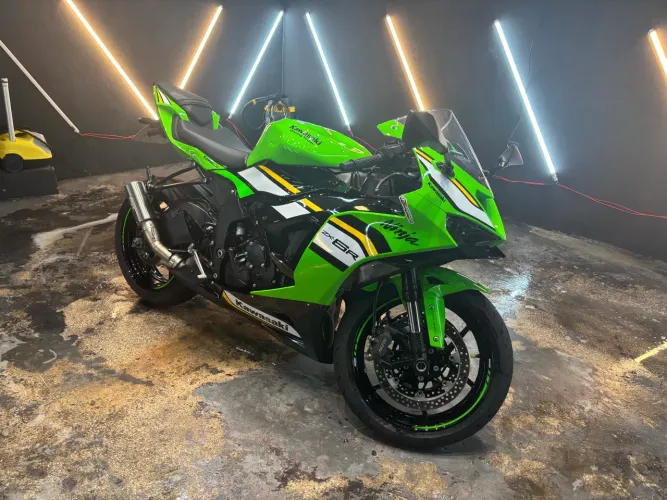 Kawasaki Ninja ZX6r