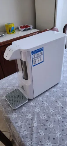 Purificador de água  branco, modelo PE12B Eletrolux Novo com garantia!!!!