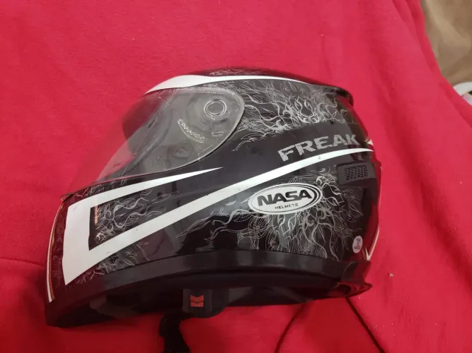 Capacete NASA