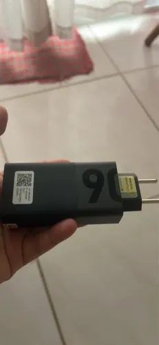 Carregador 90w original Motorola (usado)