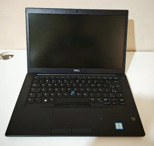 Notebook Dell Core i7 7600u 3.9Ghz - 8Gb DDR4 - 256Gb SSD NVME - Teclado Led - Entrego