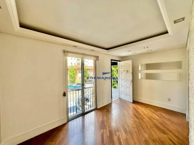 Casa à venda com 2 quartos sendo 1 suíte na Granja Viana - Cotia/SP