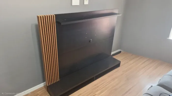 Painel Rack Suspenso Flutuante Nicho Dijon Sala TV 55 Polegadas